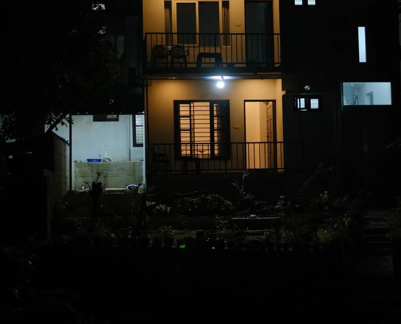 Homestay Riverside Bliss Villa Kallar  India